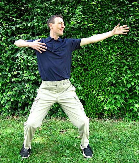Baduanjin Qigong Übung in Graz – Faszienarbeit nach Tensegrity-Prinzipien